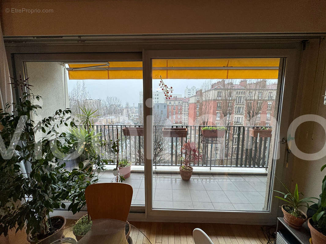 Appartement à PARIS-20E