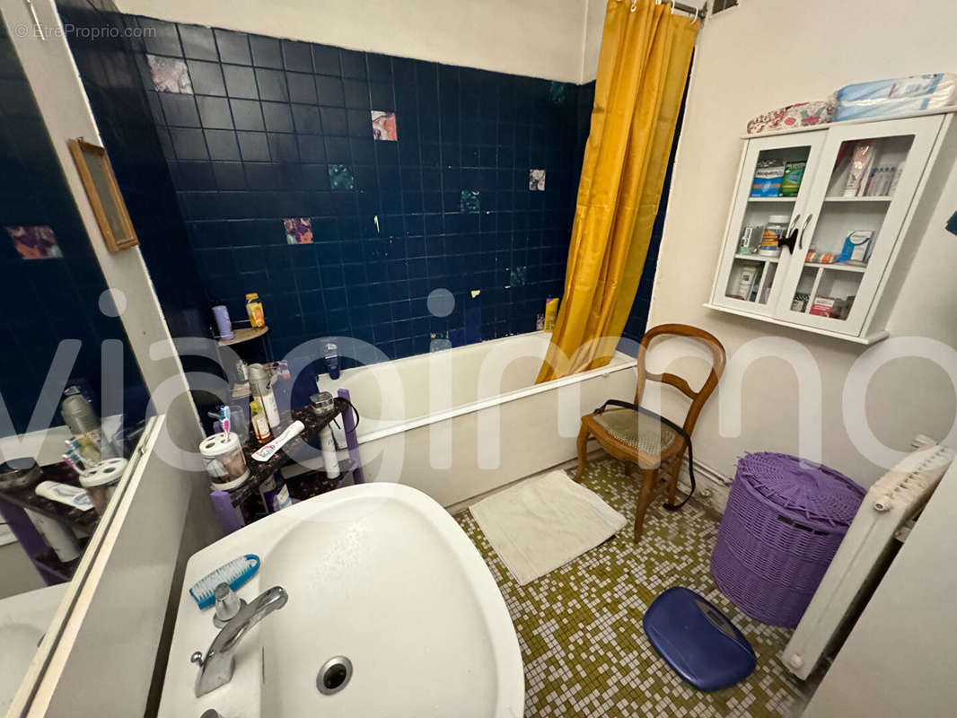 Appartement à PARIS-20E