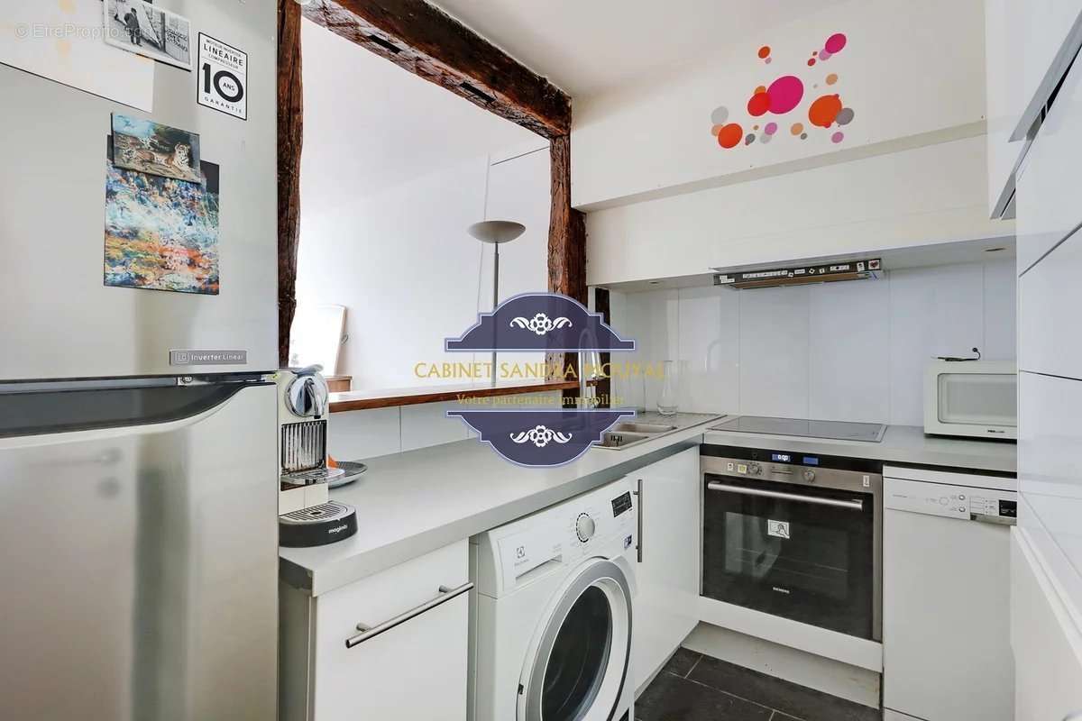 Appartement à PARIS-4E