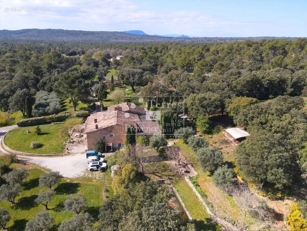 Maison à MOISSAC-BELLEVUE