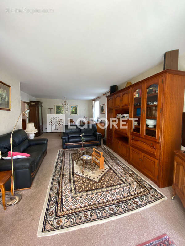 Appartement à COMPIEGNE