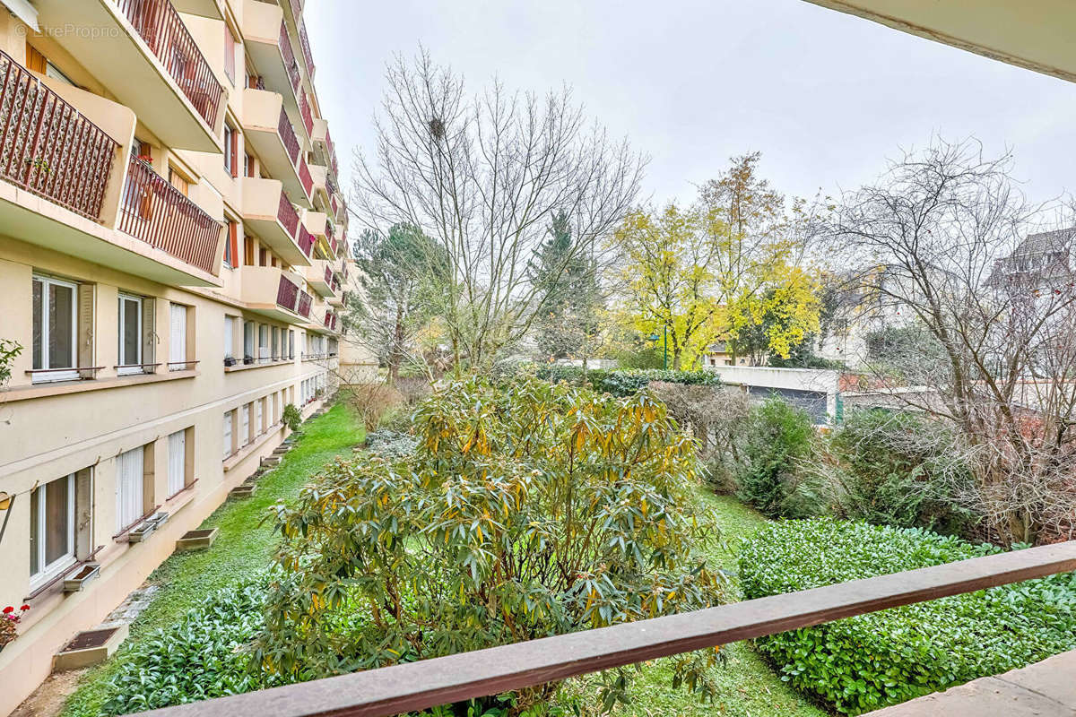 Appartement à COLOMBES