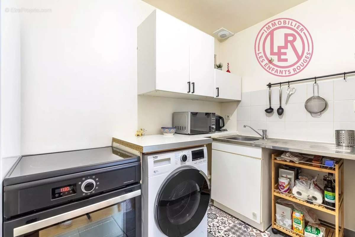 Appartement à PARIS-3E