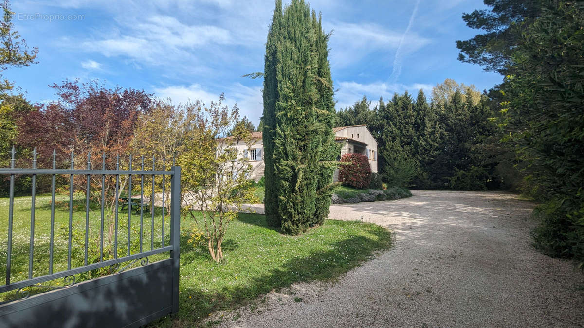 Maison à SAINT-REMY-DE-PROVENCE