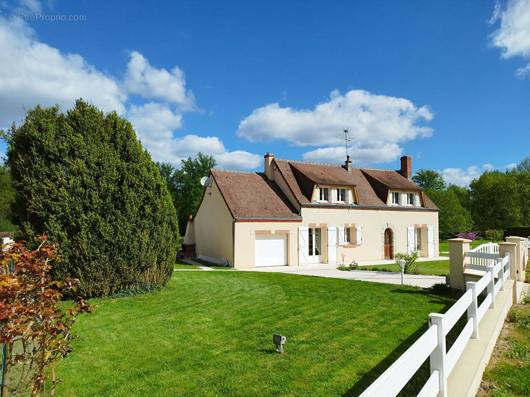 Maison à SELLES-SUR-CHER