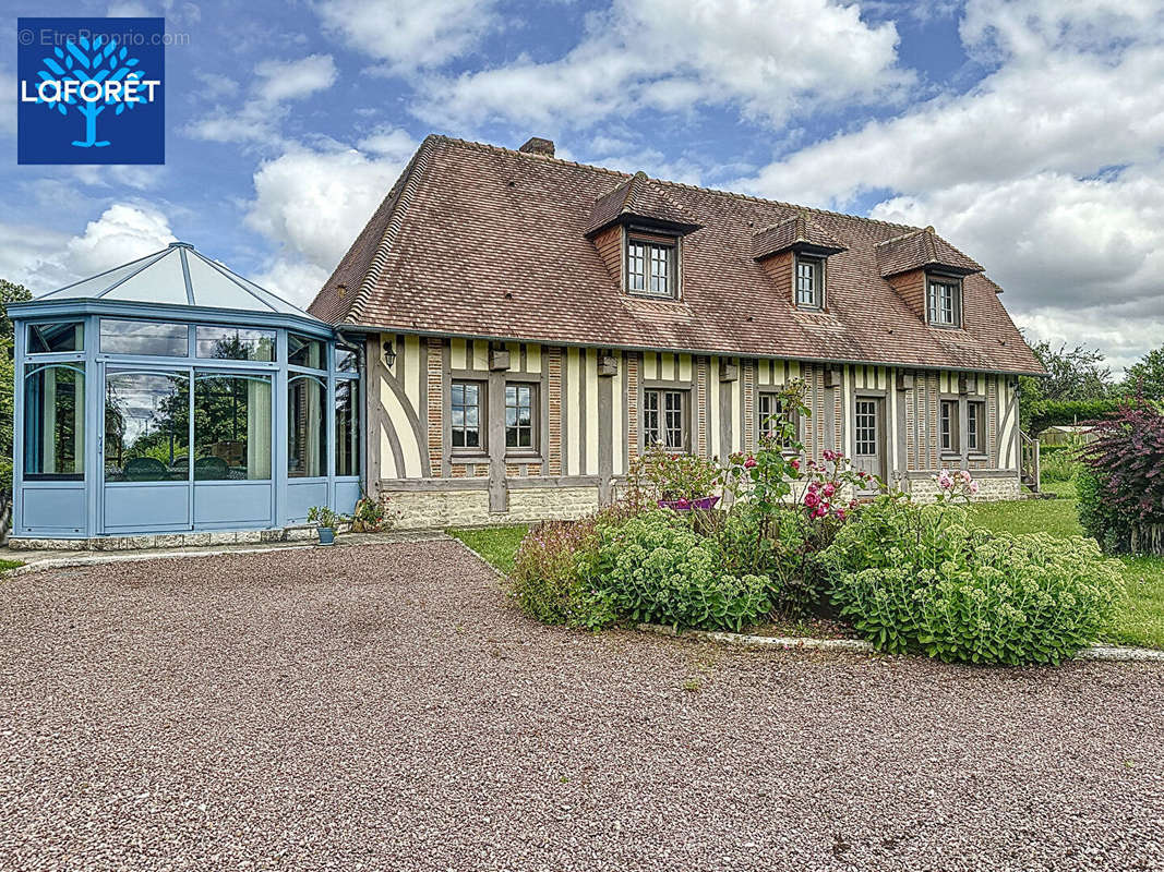 Maison à BERNAY