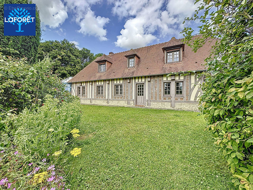 Maison à BERNAY