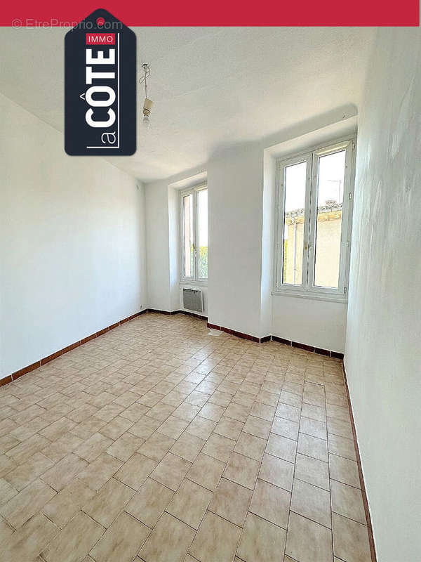 Appartement à LE LUC