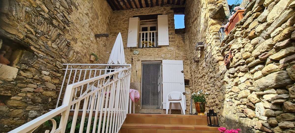 Maison à UZES