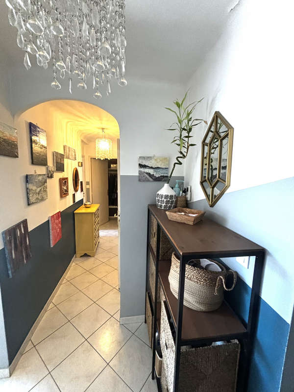 Appartement à MARSEILLE-11E