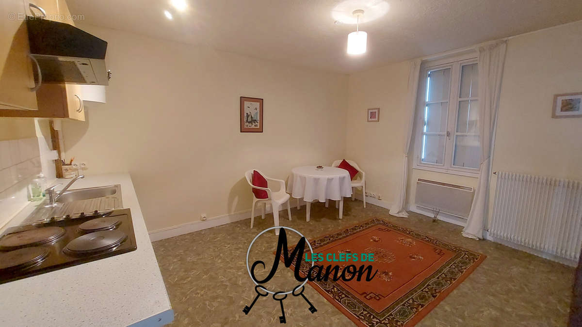 Appartement à BESSINES-SUR-GARTEMPE