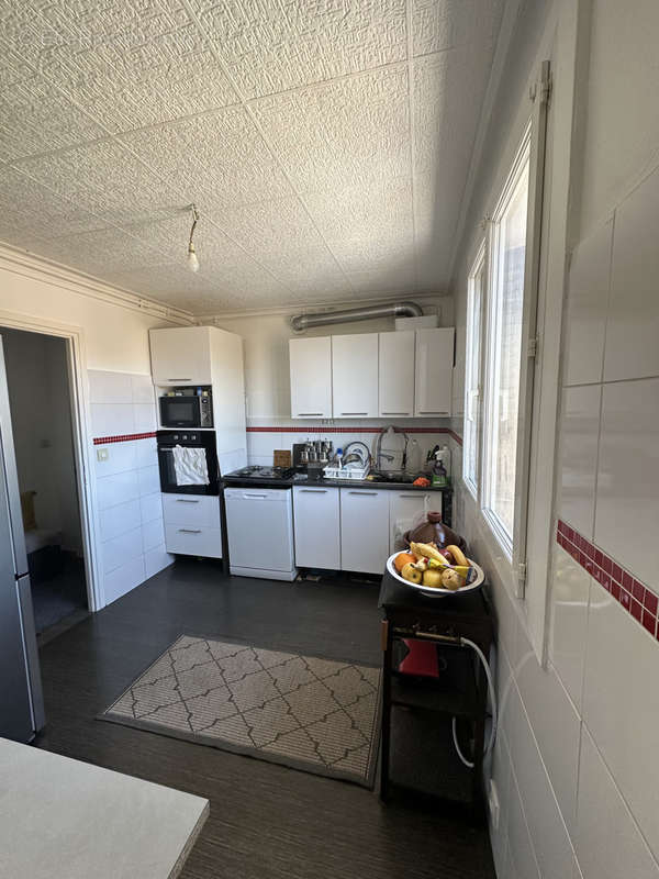 Appartement à MARSEILLE-15E