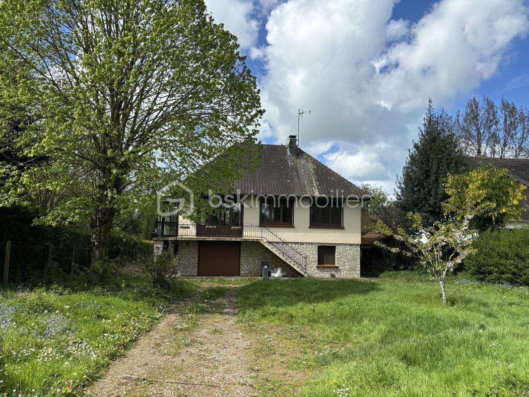 Maison à SAINT-QUENTIN-LA-MOTTE-CROIX-AU-BAILLY