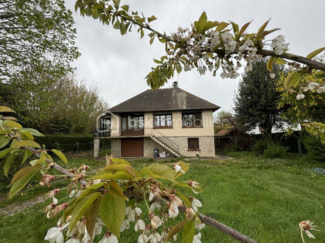 Maison à SAINT-QUENTIN-LA-MOTTE-CROIX-AU-BAILLY