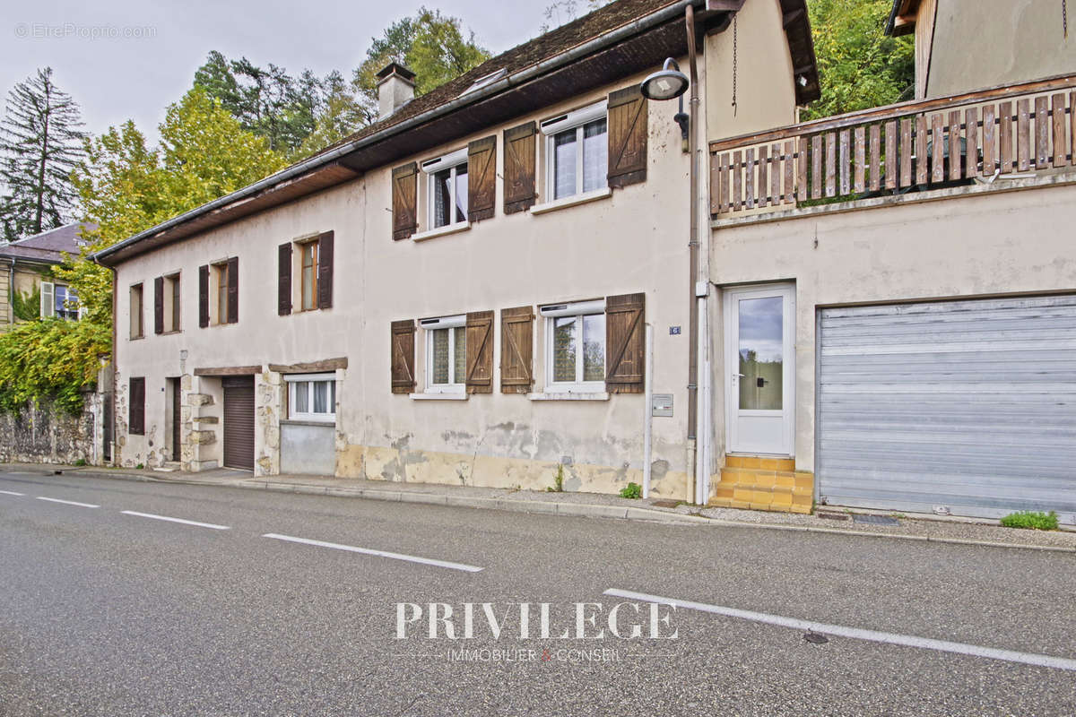 Maison à LE PONT-DE-BEAUVOISIN