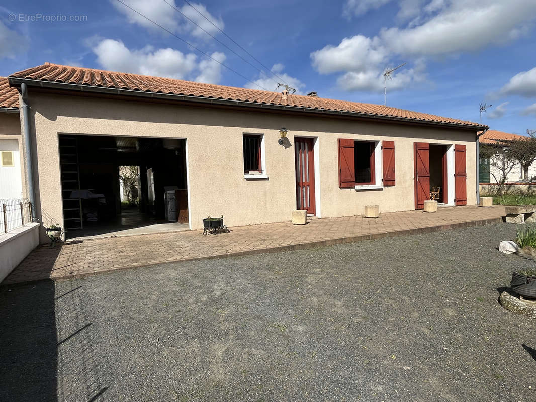 Maison à THOUARS