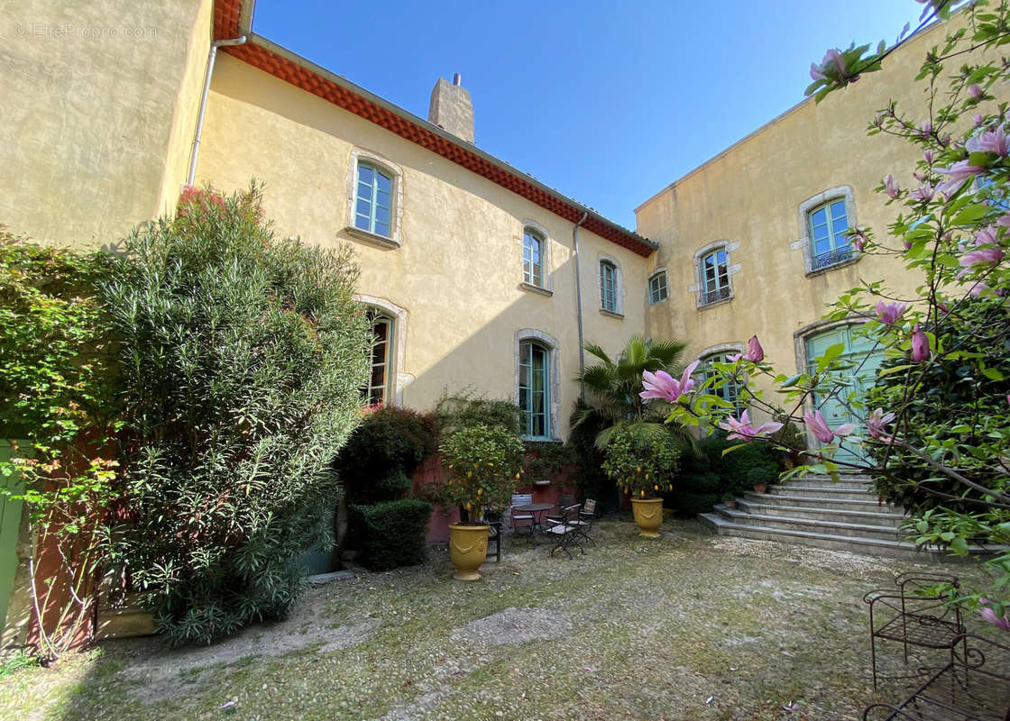 Maison à BOURG-SAINT-ANDEOL