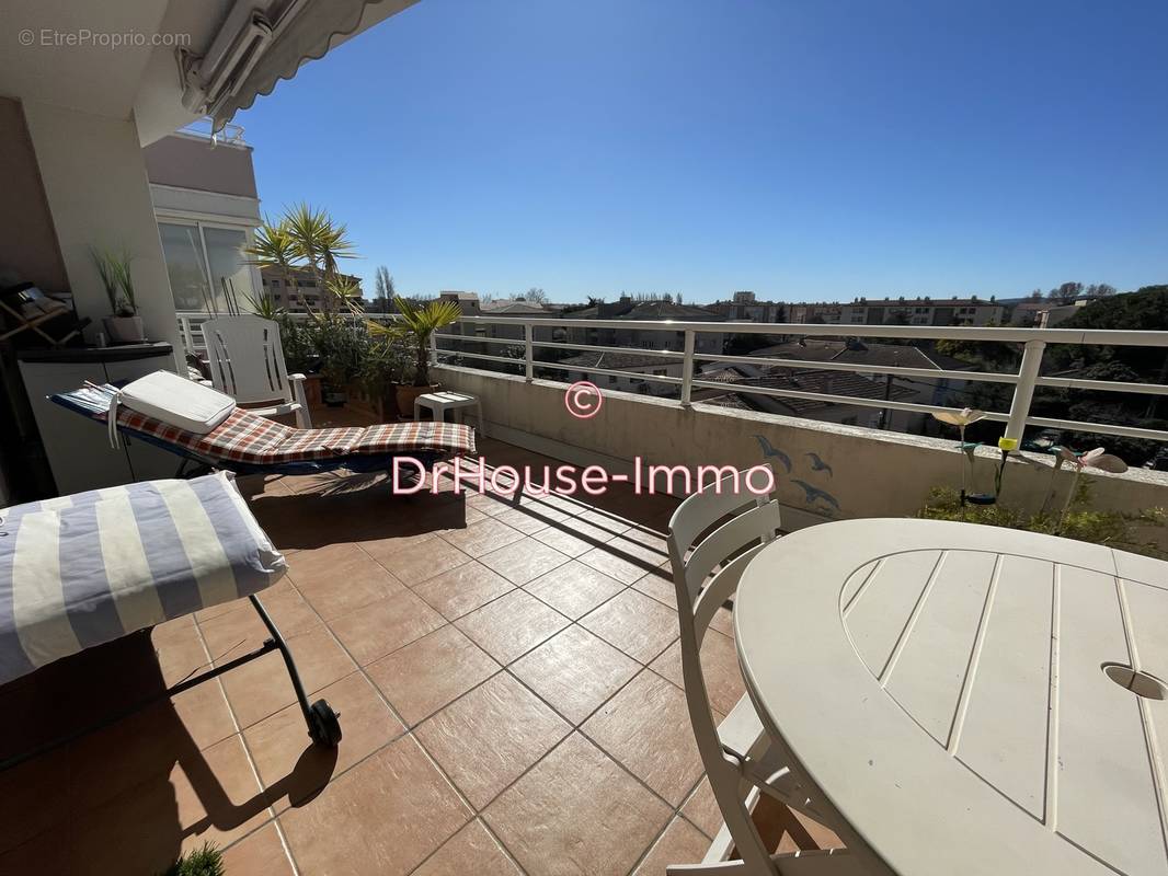 Appartement à FREJUS