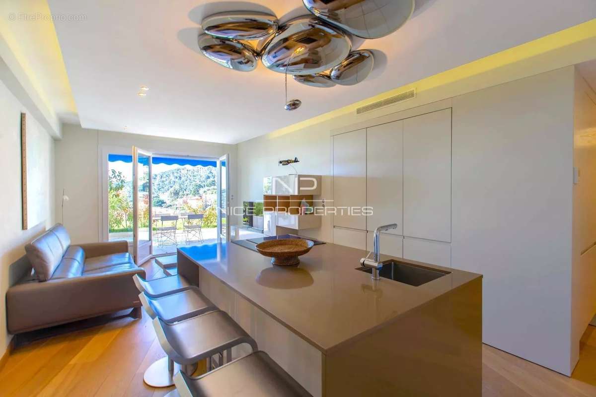 Appartement à VILLEFRANCHE-SUR-MER