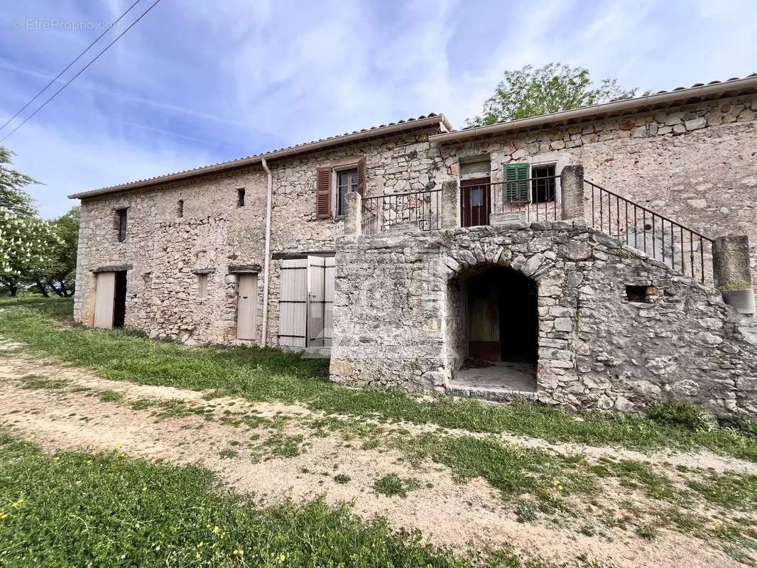 Maison à FAYENCE