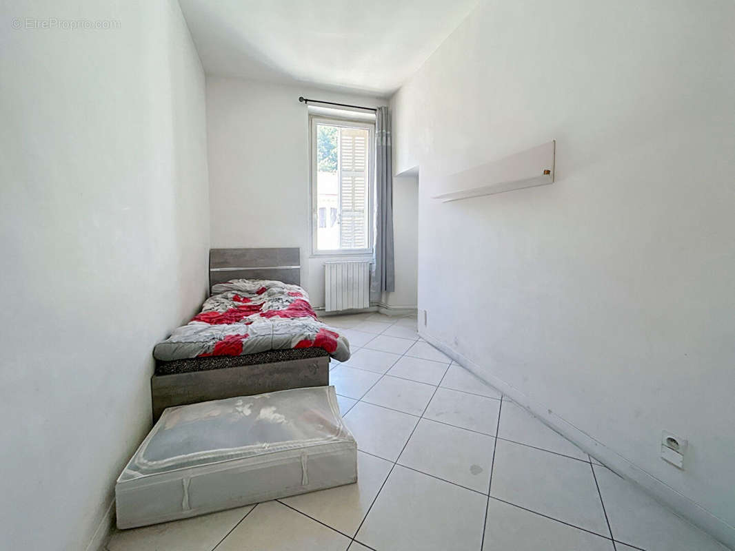 Appartement à MARSEILLE-13E