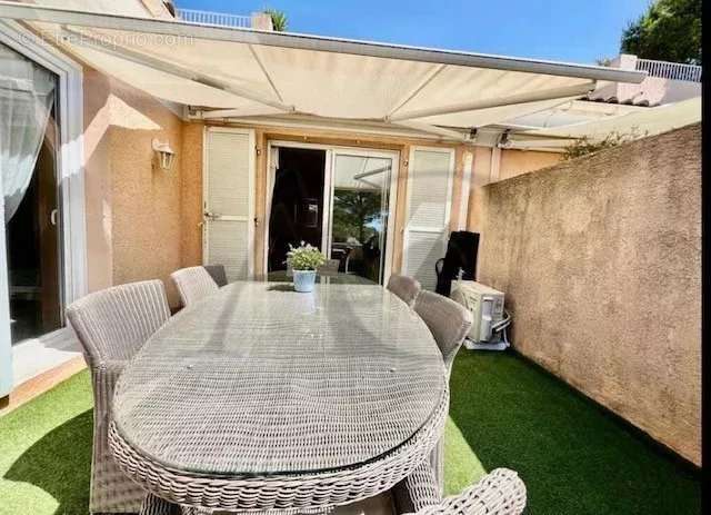 Appartement à VILLENEUVE-LOUBET