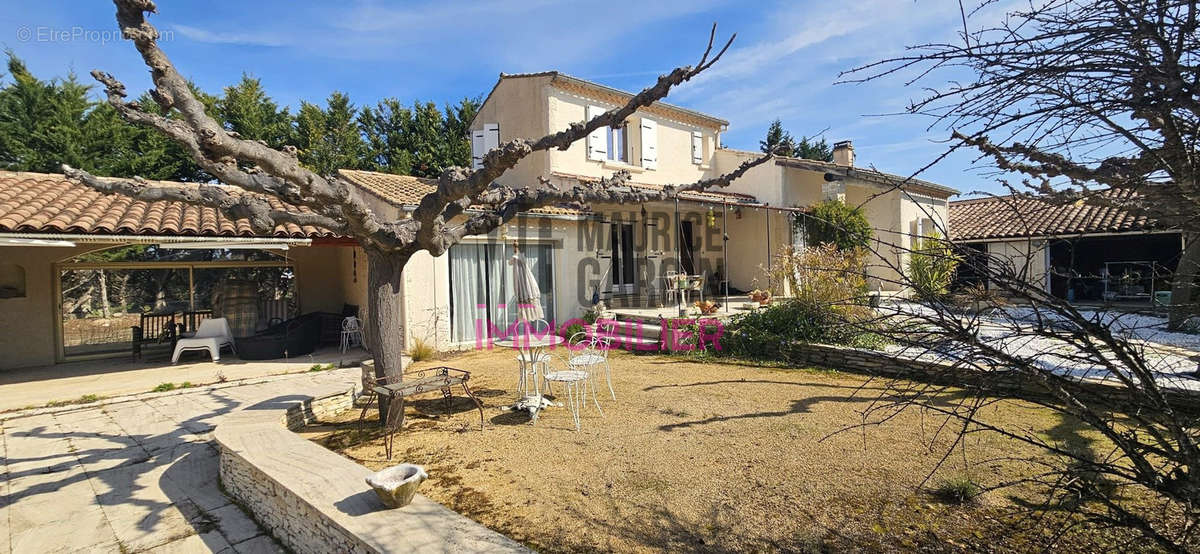 Maison à CAROMB