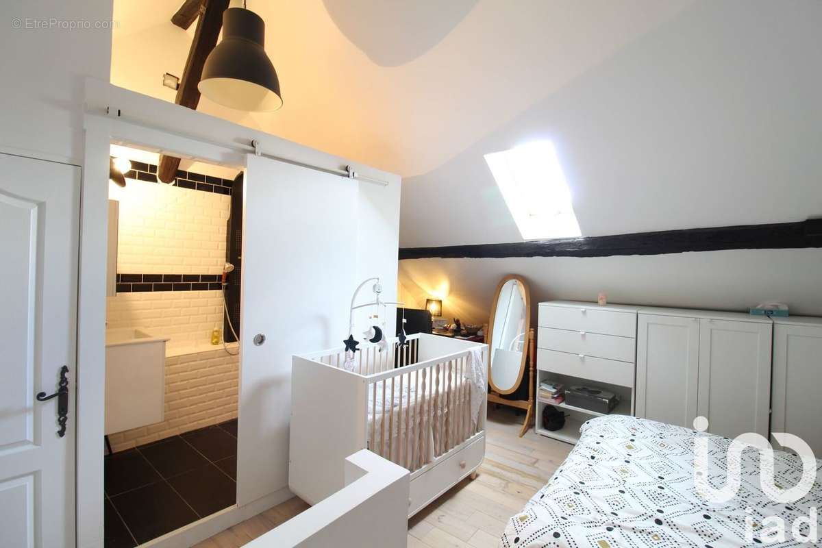 Appartement a louer cormeilles-en-parisis - 3 pièce(s) - 73 m2 - Surfyn