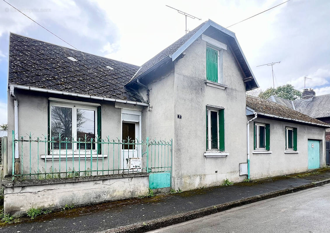 Maison à TERGNIER