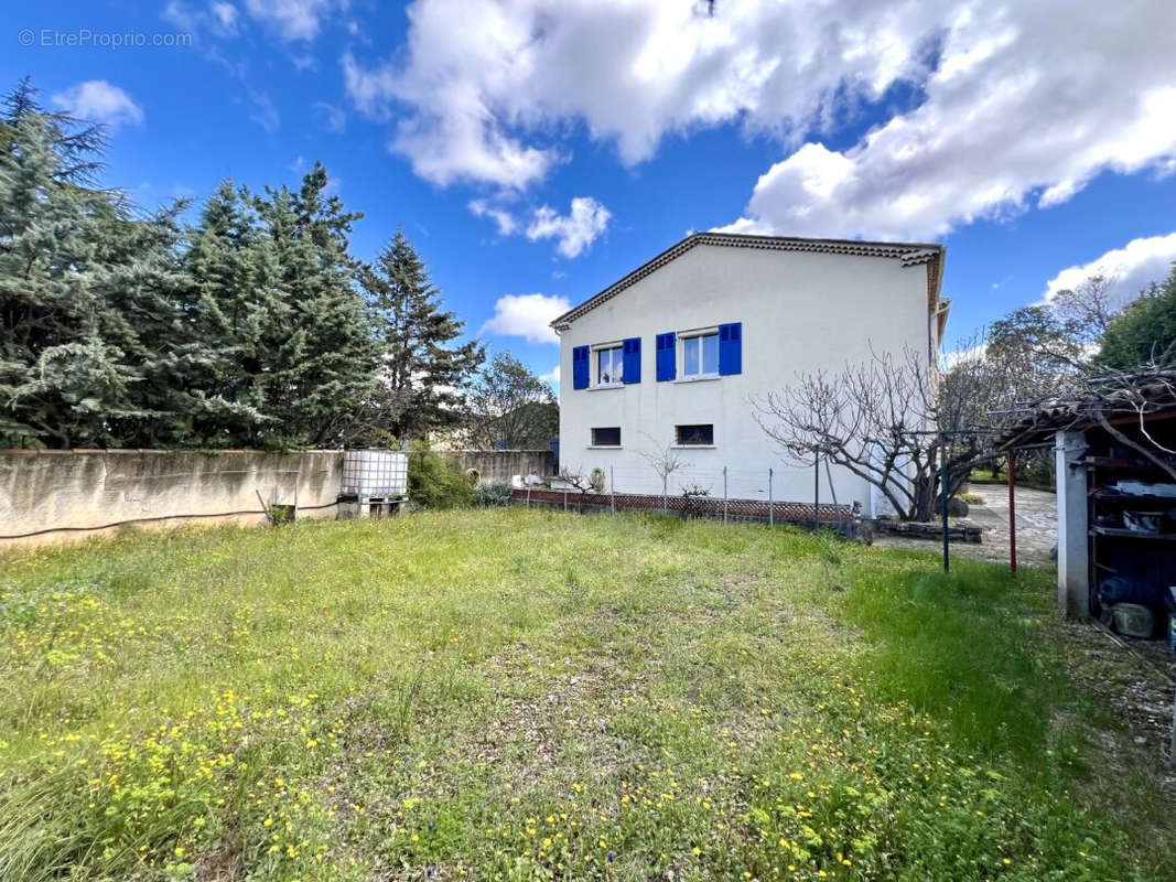 Maison à SAINT-MAXIMIN-LA-SAINTE-BAUME