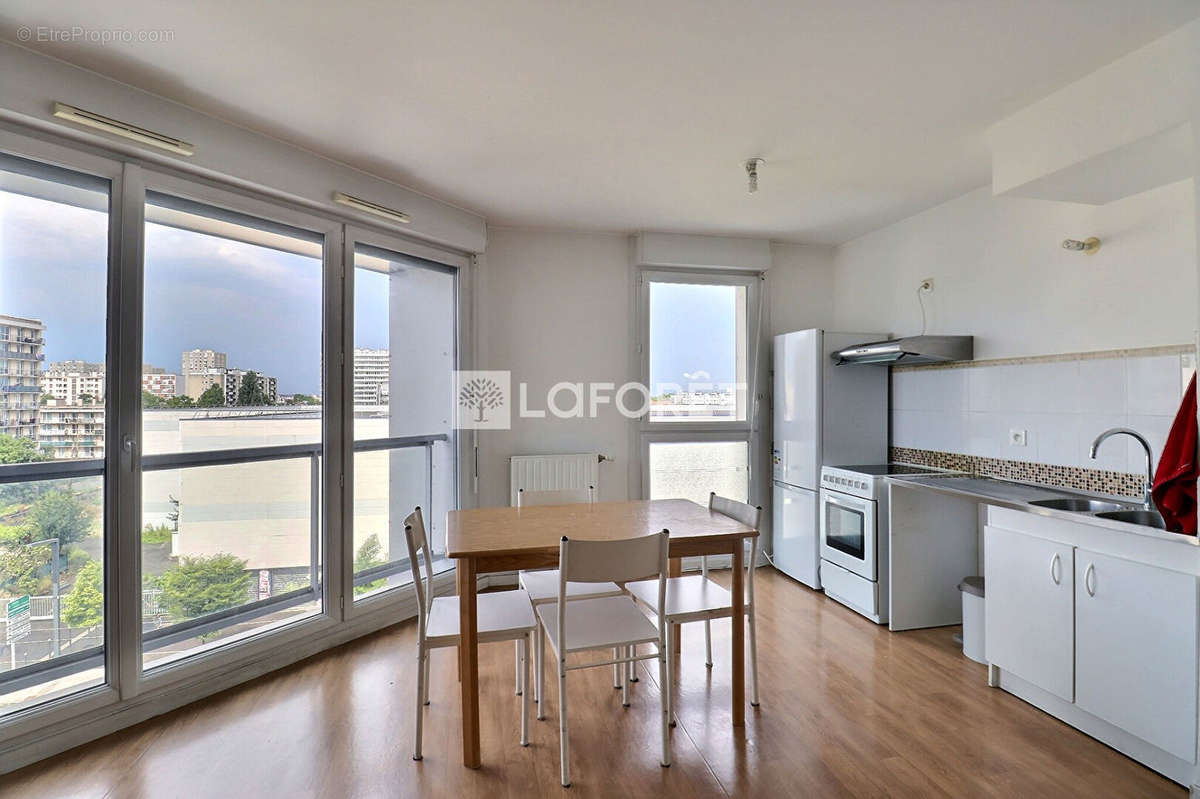 Appartement à VITRY-SUR-SEINE