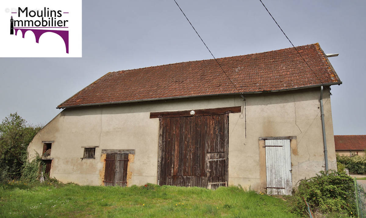 Maison à LUCENAY-LES-AIX