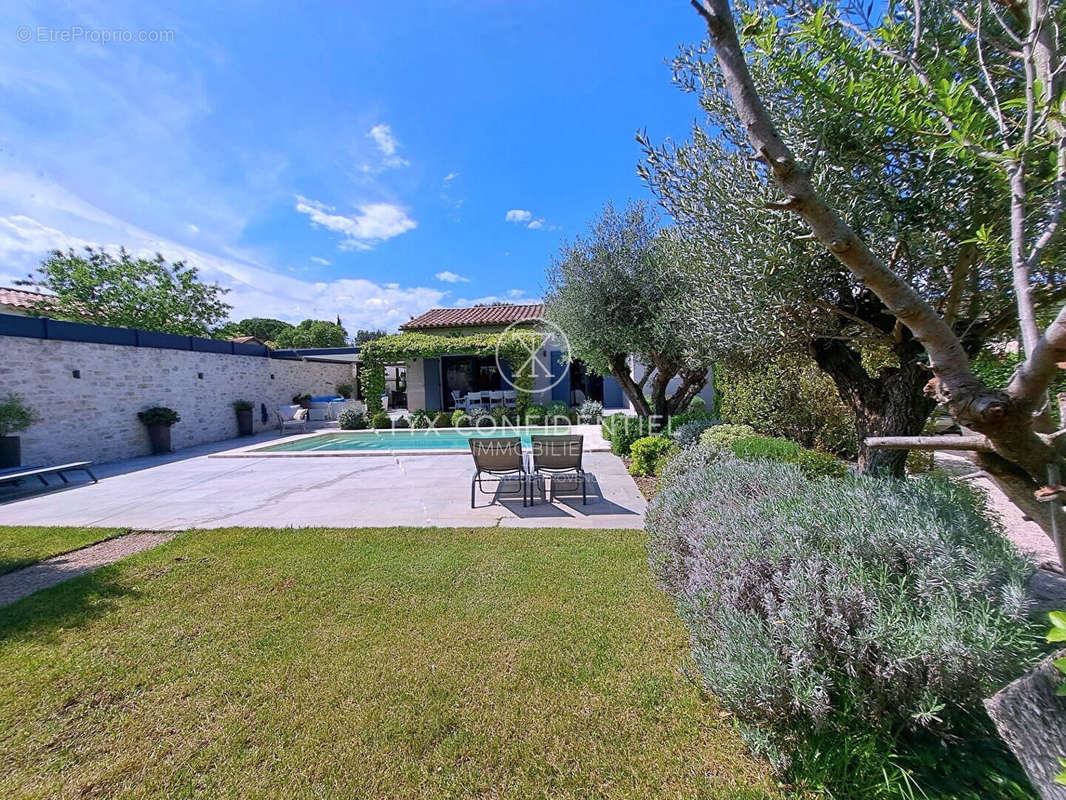 Maison à SAINT-REMY-DE-PROVENCE