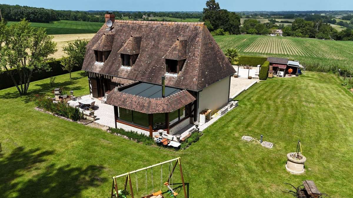 Maison à CAMBREMER