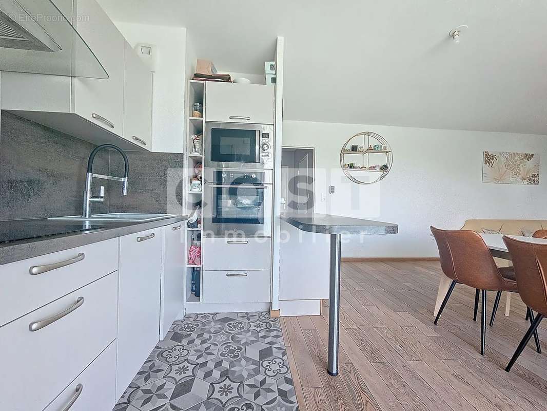 Appartement à GENNEVILLIERS