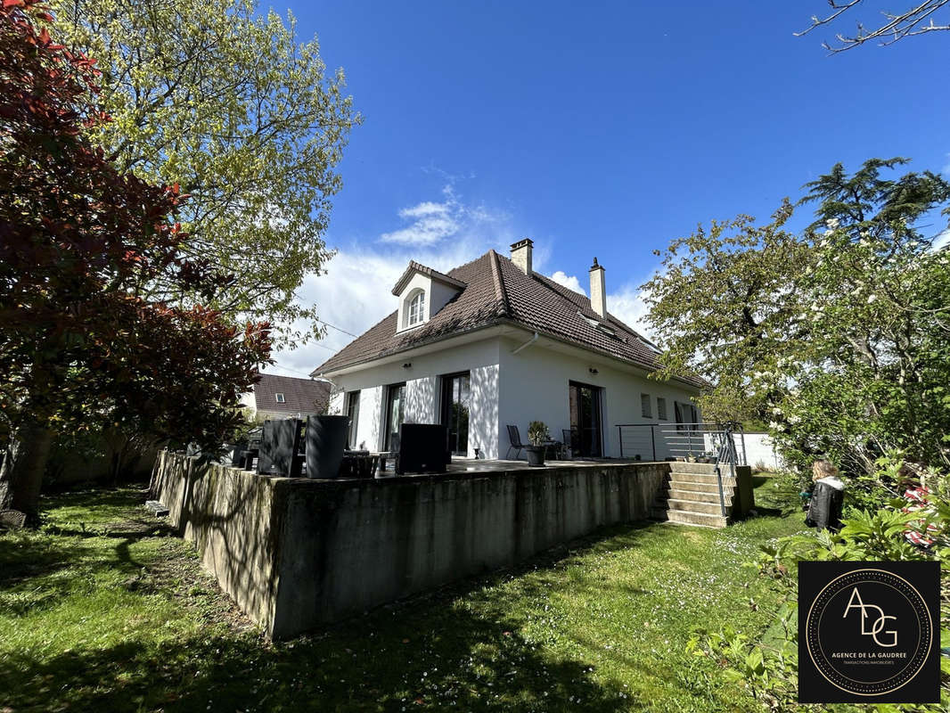 Maison à DOURDAN