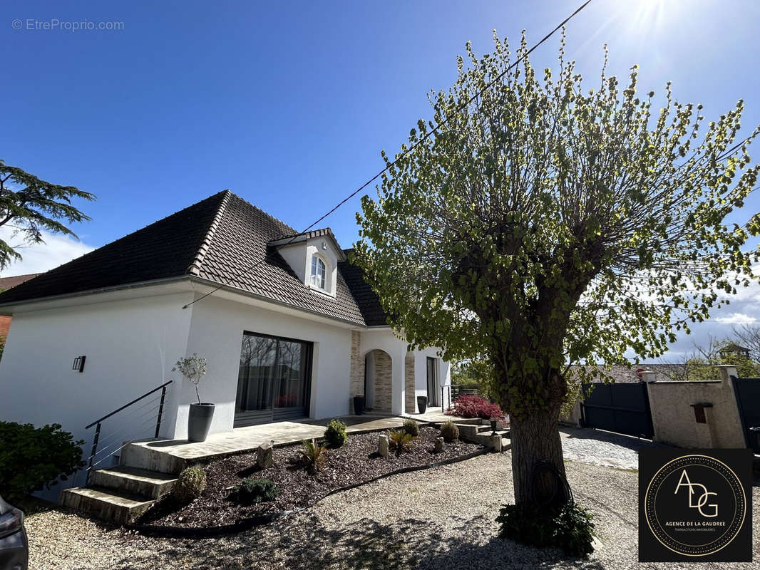 Maison à DOURDAN