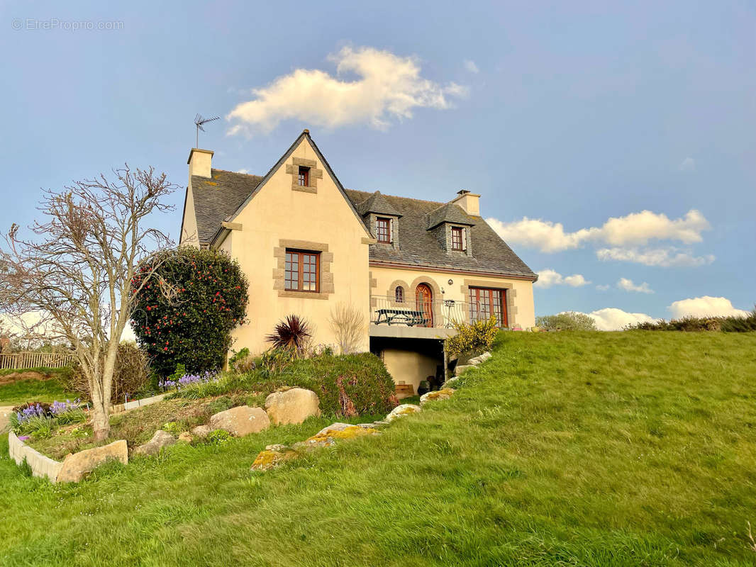 Maison à PLEUMEUR-BODOU