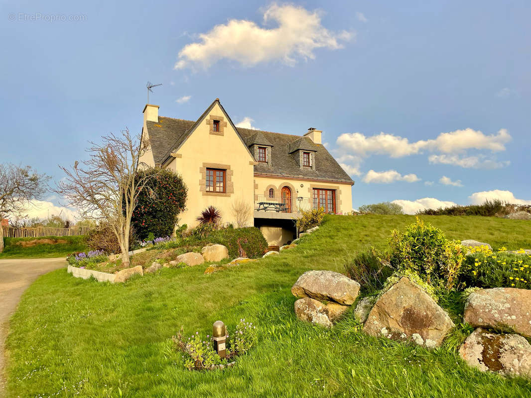 Maison à PLEUMEUR-BODOU