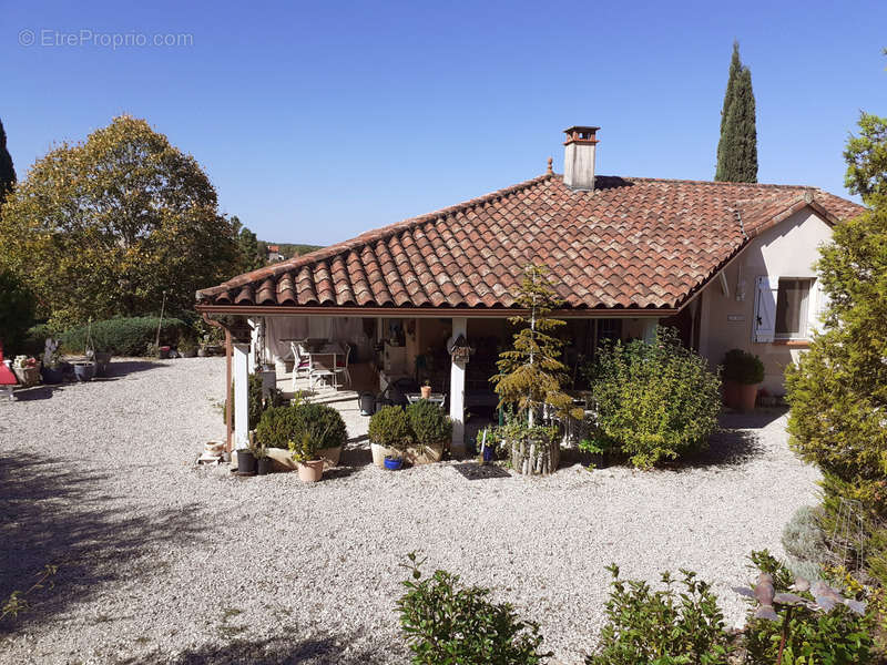 Maison à VARAIRE