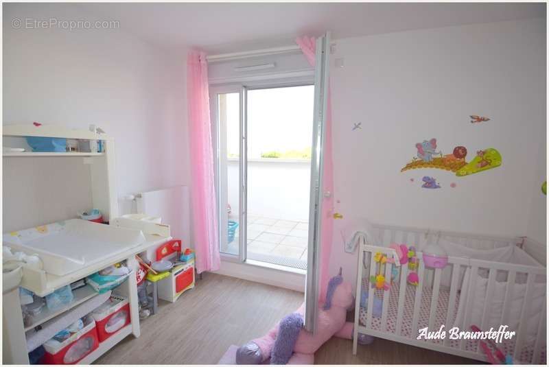 Appartement à SARTROUVILLE