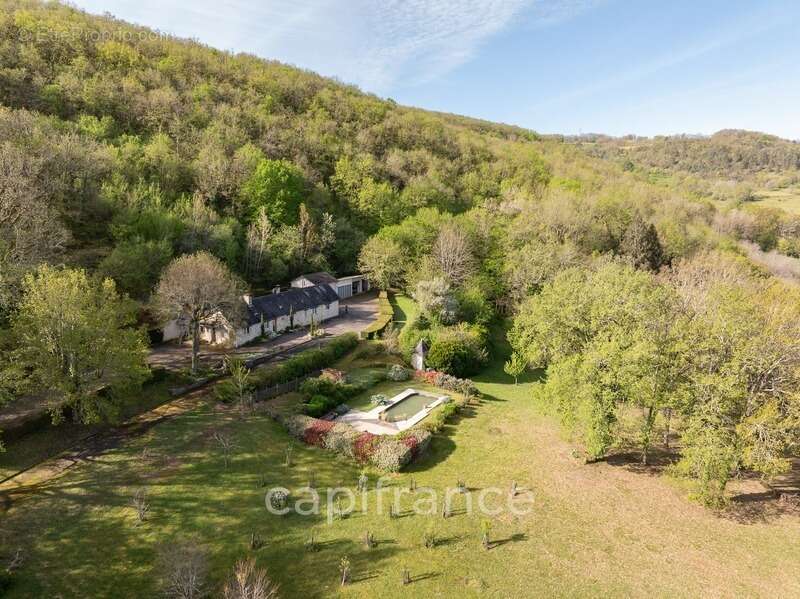 Maison à CHASTEAUX