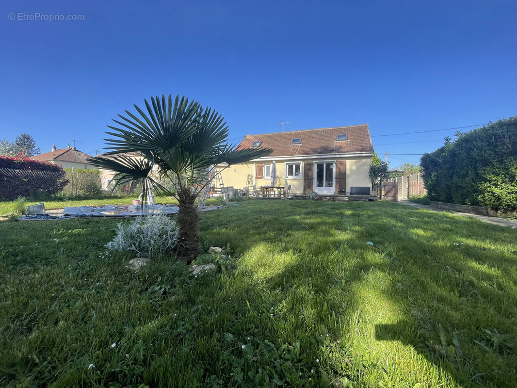 Maison à ANGERVILLE