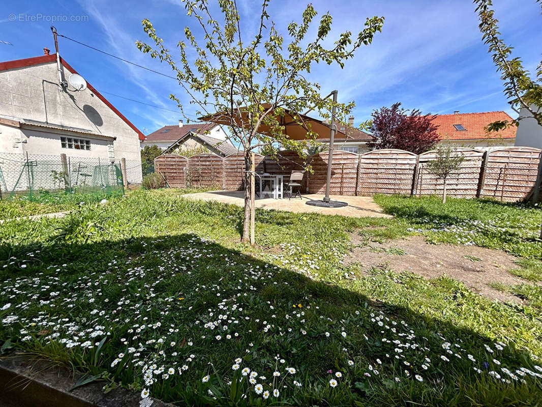 Maison à CARRIERES-SOUS-POISSY