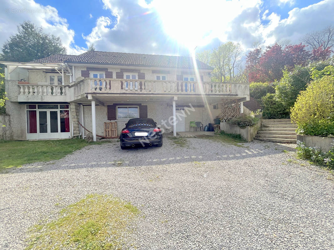 Maison à NEUVILLE-BOSC