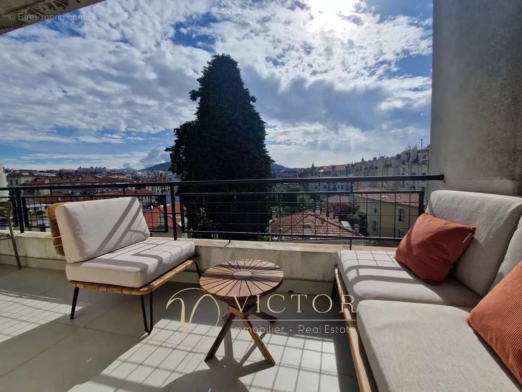 Appartement à NICE