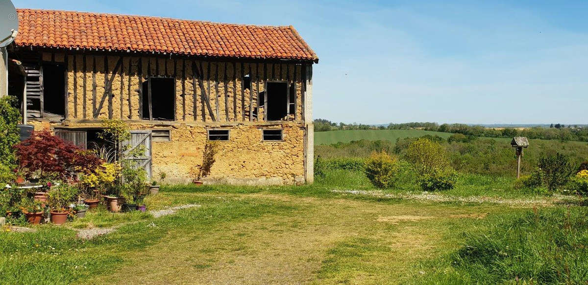 barn salon garden view ss - Maison à MIELAN