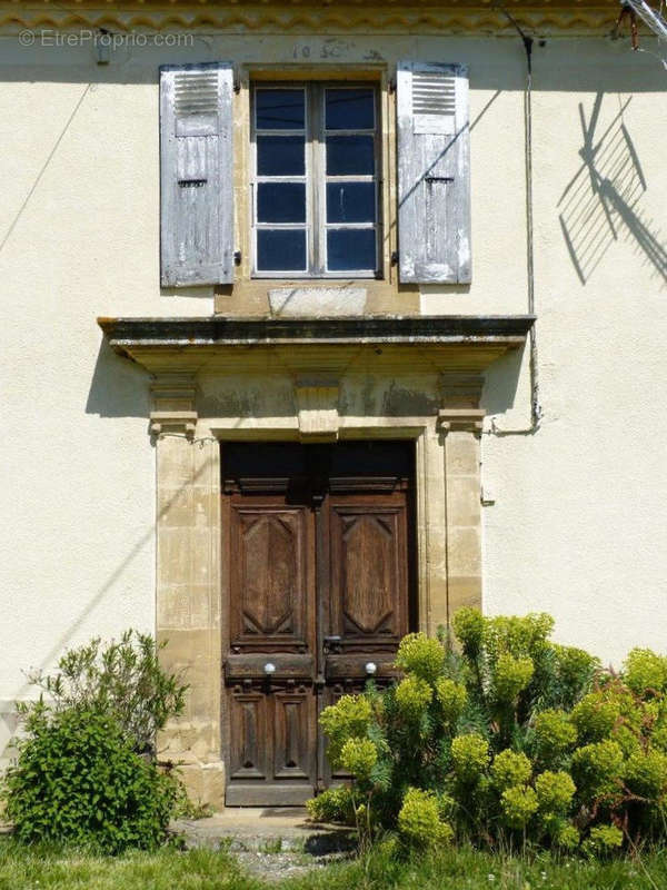 f porte - Maison à MIELAN