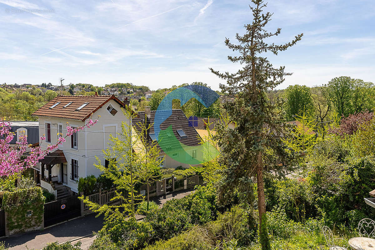 Maison à EPINAY-SUR-ORGE