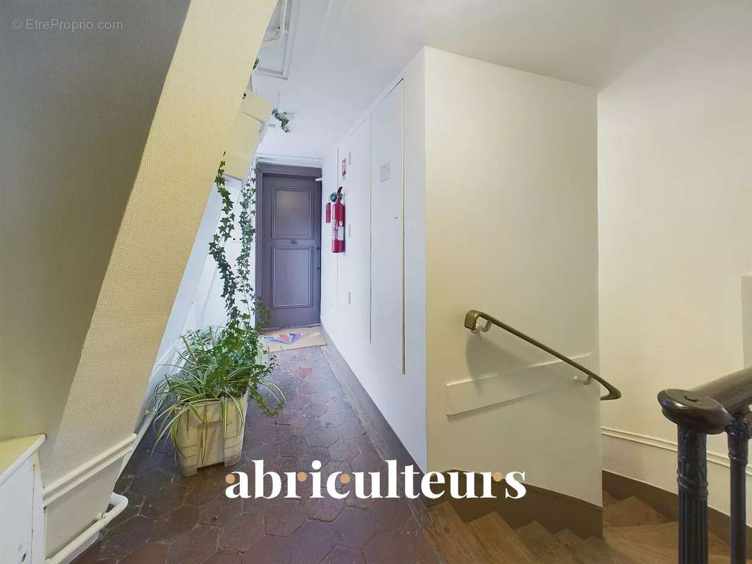 Appartement à PARIS-2E